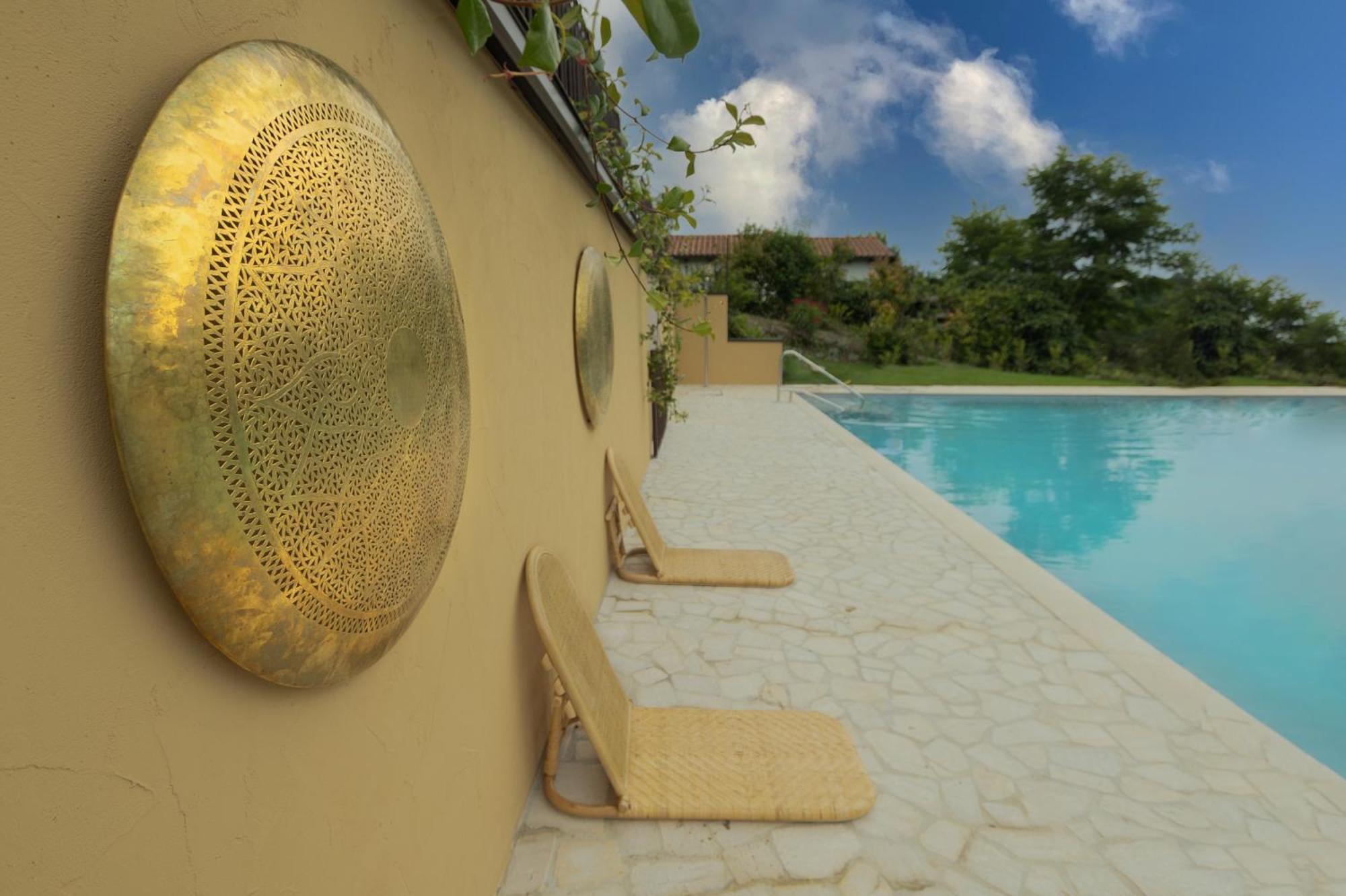 Luce Boutique Hotel Fortunago Экстерьер фото